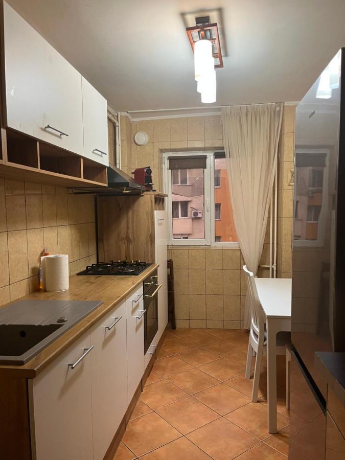 Modern Oasis With A Cozy Fireplace Your Stylish Apartment Minutes From Downtown Βουκουρέστι Εξωτερικό φωτογραφία